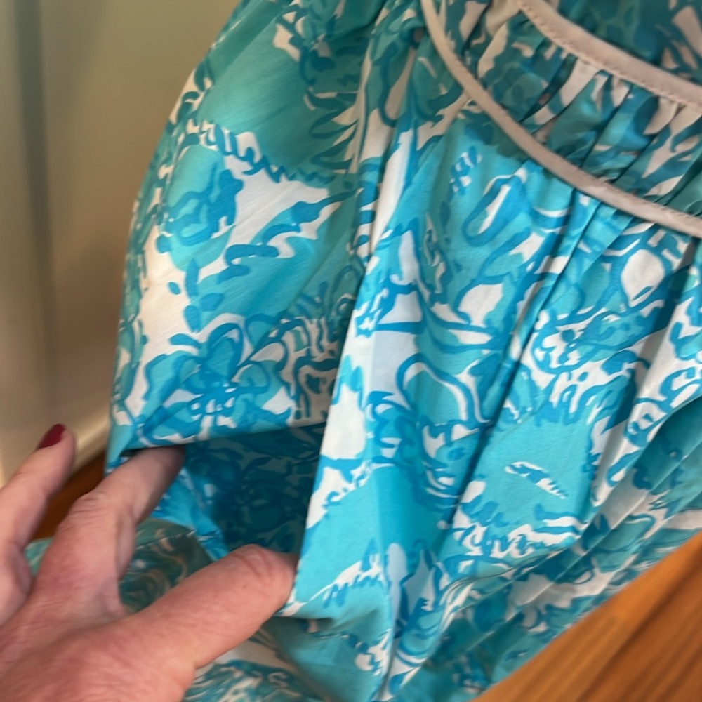 Lilly Pulitzer Becky Dress in She’s A Fox Print, size 8 blue graduation - Picture 4 of 7